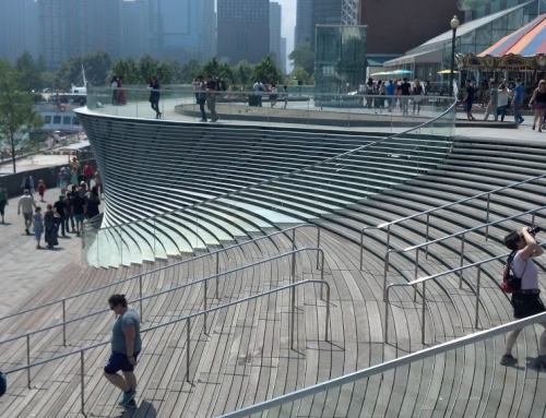 NAVY PIER – Wave Wall